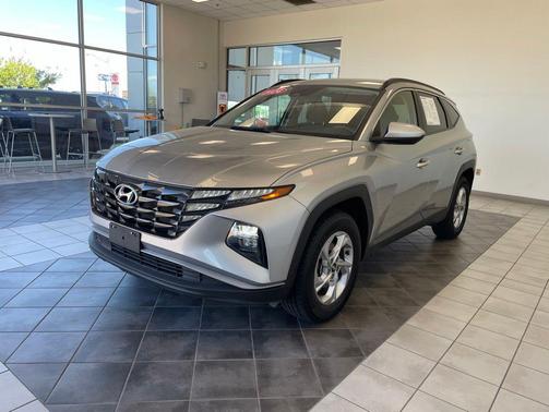 Shimmering Silver 2024 Hyundai TUCSON SEL