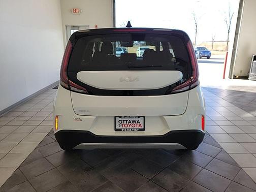 2024 Kia Soul LX