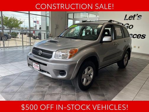Titanium Metallic 2004 Toyota RAV4 Base