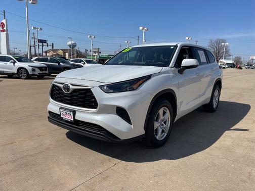 2023 Toyota Highlander L