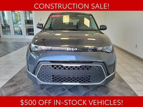 Gravity Gray 2025 Kia Soul LX