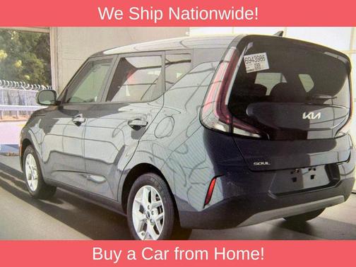 Gravity Gray 2025 Kia Soul LX