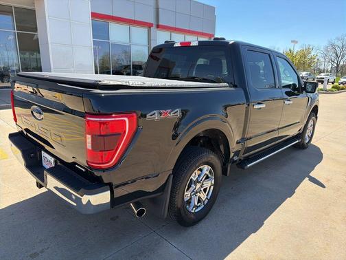 Agate Black Metallic 2023 Ford F-150 XLT