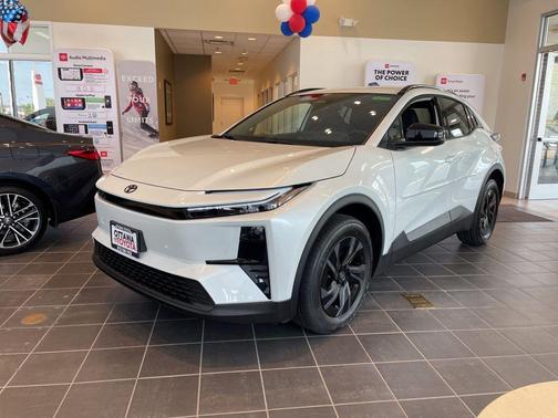 Pearl 2026 Toyota C-HR