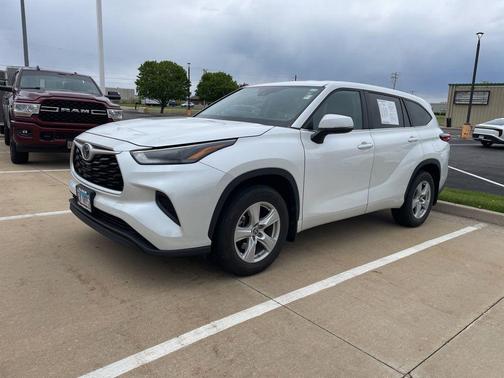 Wind Chill Pearl 2023 Toyota Highlander L