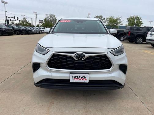 Wind Chill Pearl 2023 Toyota Highlander L