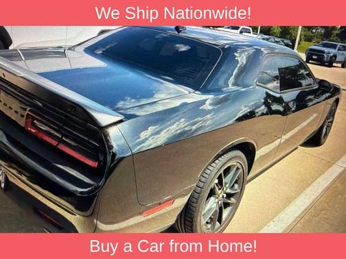Pitch Black Clearcoat 2023 Dodge Challenger GT