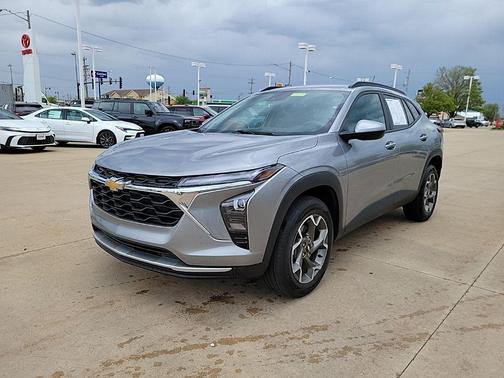 Cypress Gray 2025 Chevrolet Trax LT