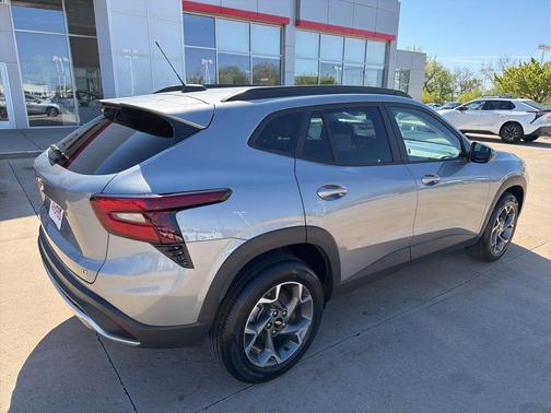 Cypress Gray 2025 Chevrolet Trax LT