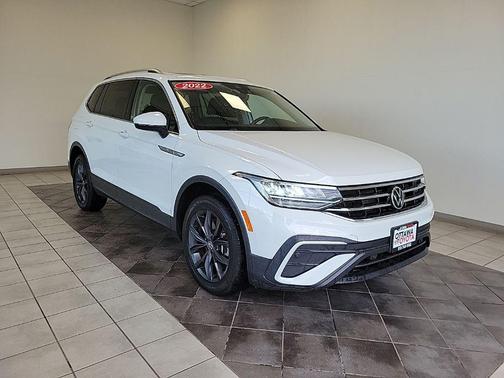 Oryx White Pearl 2022 Volkswagen Tiguan 2.0T SE 4MOTION