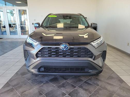 2024 Toyota RAV4 Hybrid LE