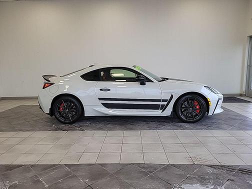 2024 Toyota GR86 Base