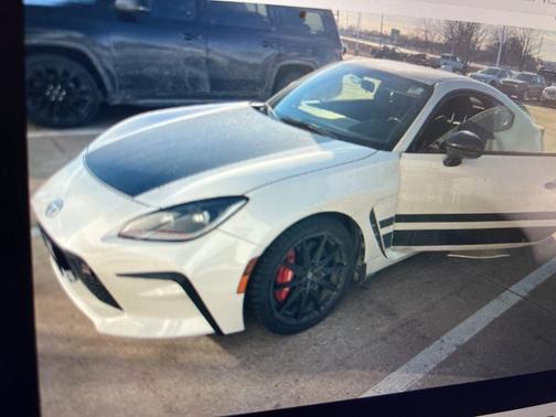 2024 Toyota GR86 Base