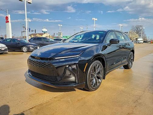 Black 2026 Toyota Crown Signia Limited