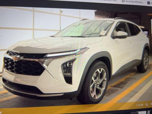 2025 Chevrolet Trax LT