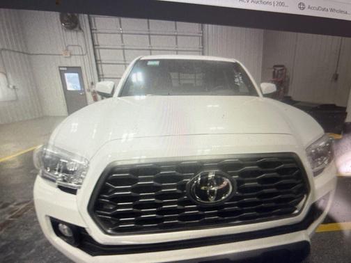 2023 Toyota Tacoma TRD Off-Road