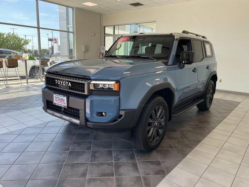 Heritage Blue/Gray Scape Roof 2026 Toyota Land Cruiser Base