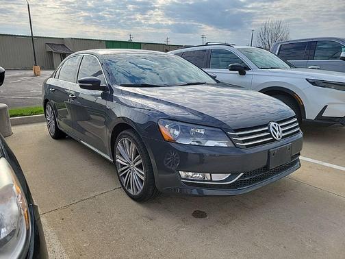 2015 Volkswagen Passat 1.8T Auto Sport