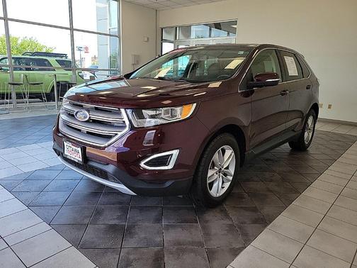 Burgundy 2018 Ford Edge SEL