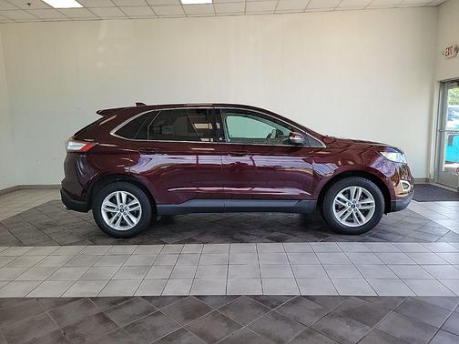Burgundy 2018 Ford Edge SEL