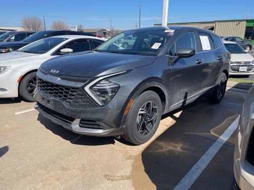 2024 Kia Sportage LX