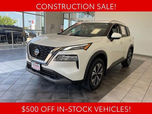 Pearl White Tricoat 2023 Nissan Rogue SV
