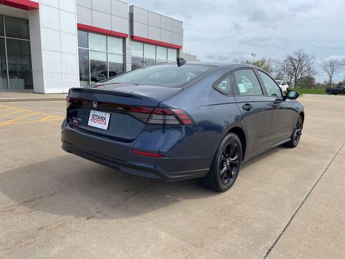 Canyon River Blue Met 2025 Honda Accord SE