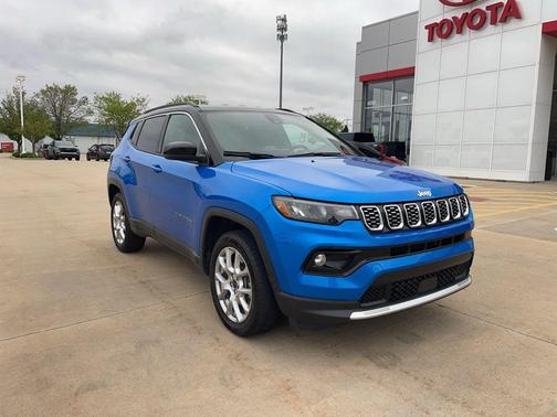 Hydro Blue Pearlcoat 2025 Jeep Compass Limited