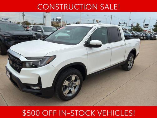 Platinum White 2025 Honda Ridgeline RTL