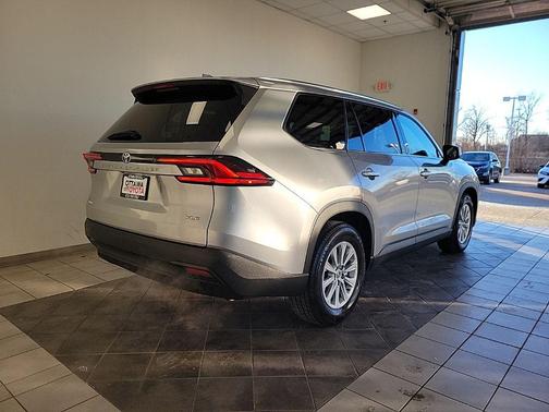 2025 Toyota Grand Highlander XLE