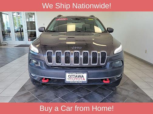 Granite Crystal Metallic Clearcoat 2015 Jeep Cherokee Trailhawk
