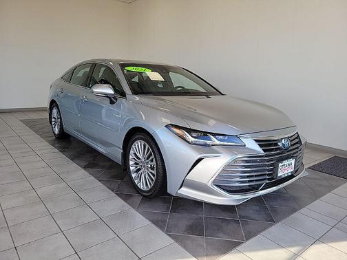 2021 Toyota Avalon Hybrid Limited