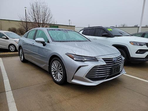 2021 Toyota Avalon Hybrid Limited