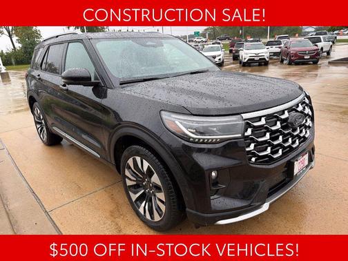 Agate Black Metallic 2026 Ford Explorer Platinum