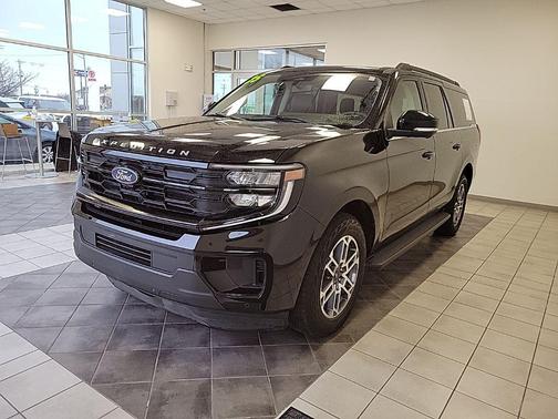 2025 Ford Expedition Max Active 4x4