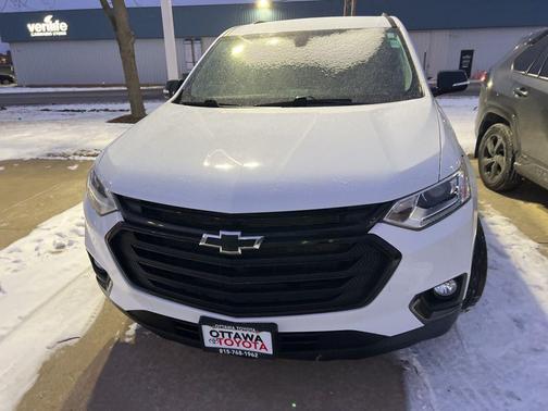 2020 Chevrolet Traverse LT Cloth