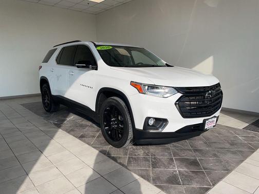 2020 Chevrolet Traverse LT Cloth