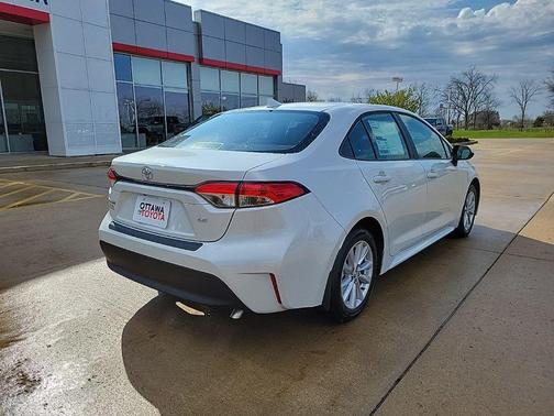 Wind Chill Pearl 2026 Toyota Corolla LE