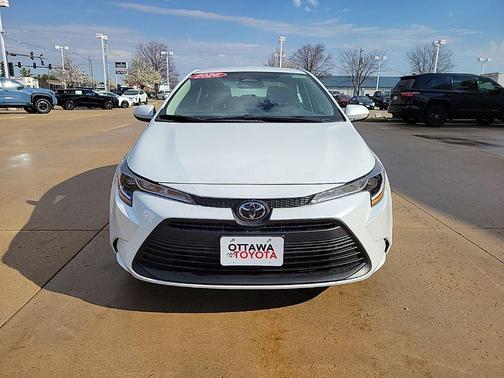 Wind Chill Pearl 2026 Toyota Corolla LE