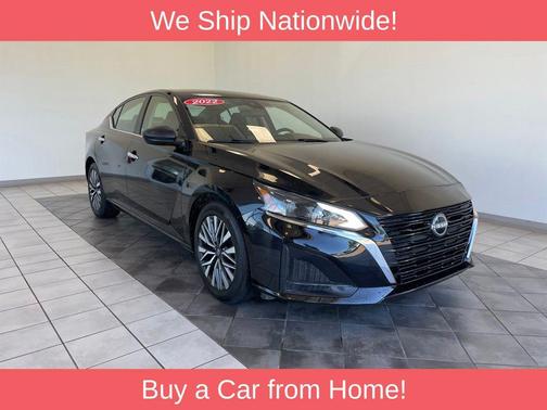 Super Black Clearcoat 2024 Nissan Altima 2.5 SV