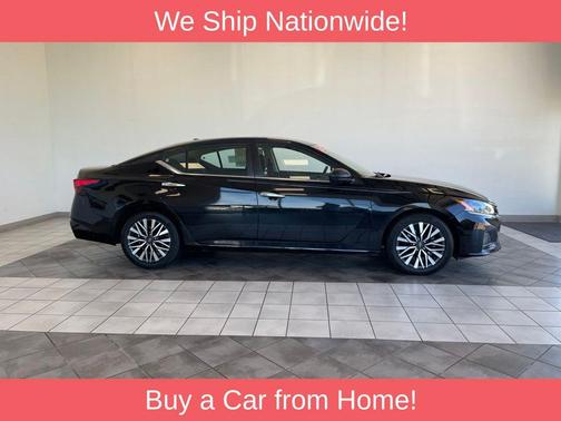 Super Black Clearcoat 2024 Nissan Altima 2.5 SV