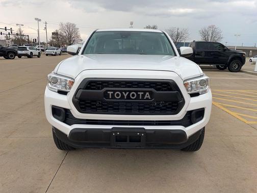 2023 Toyota Tacoma SR