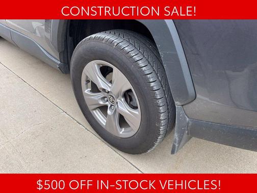 Magnetic Gray Metallic 2022 Toyota RAV4 XLE