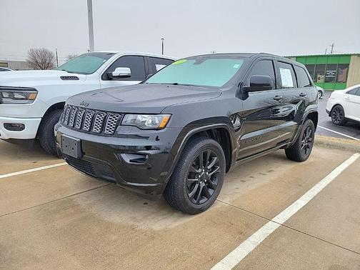2020 Jeep Grand Cherokee Altitude