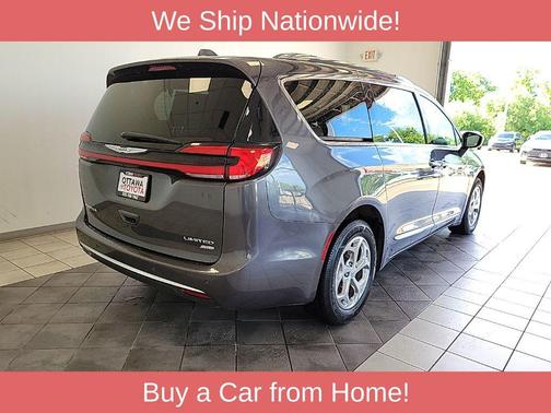 Granite Crystal Metallic Clearcoat 2021 Chrysler Pacifica Limited