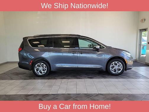 Granite Crystal Metallic Clearcoat 2021 Chrysler Pacifica Limited
