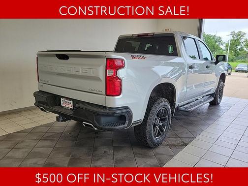 Silver Ice Metallic 2020 Chevrolet Silverado 1500 Custom Trail Boss