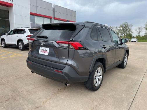 Magnetic Gray Metallic 2020 Toyota RAV4 LE