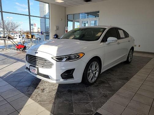2020 Ford Fusion SEL