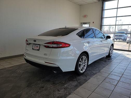 2020 Ford Fusion SEL